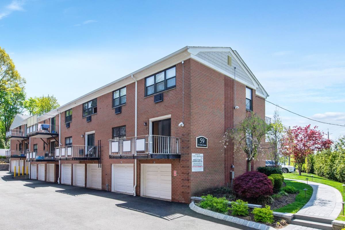Apartment for rent at 165-185 Grand Ave, Englewood, NJ 07631