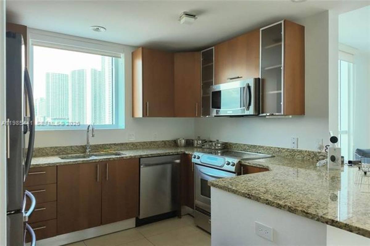 Apartment for rent at 1945 S Ocean Dr, Hallandale, FL 33009