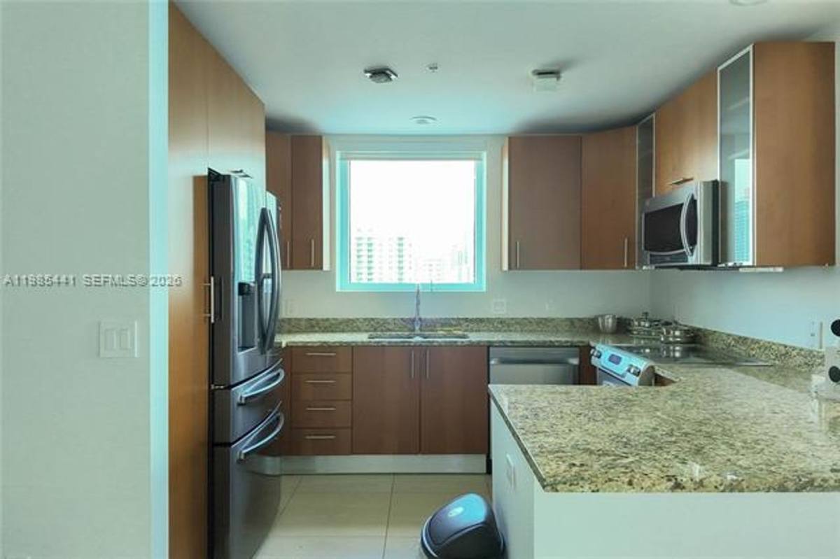 Apartment for rent at 1945 S Ocean Dr, Hallandale, FL 33009