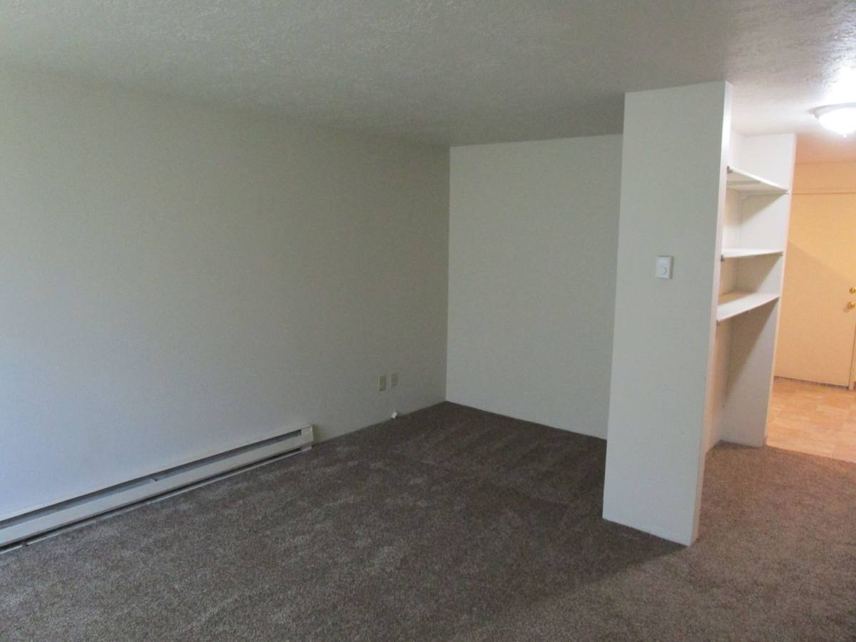 Apartment for rent at 850 NW 10th St, Prineville, OR 97754