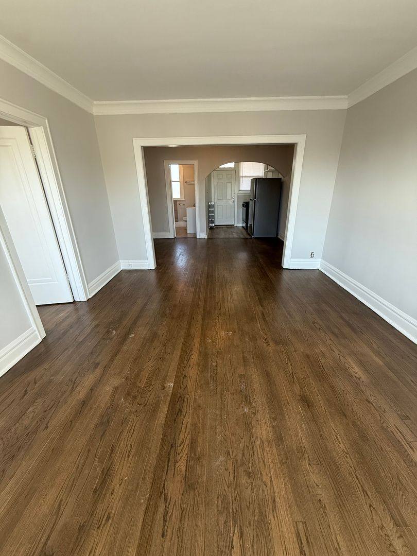 Apartment for rent at 1852 S Gunderson Ave, Berwyn, IL 60402