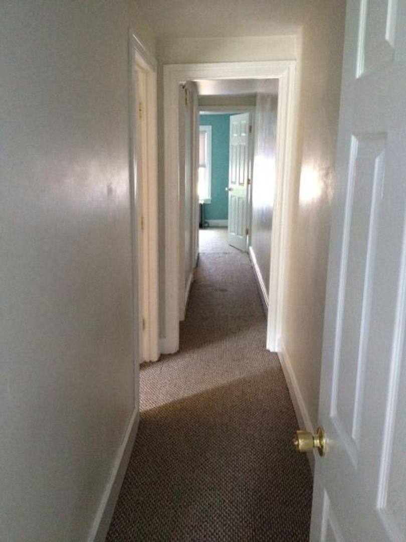 House for rent at 457 N Pitt St, Carlisle, PA 17013