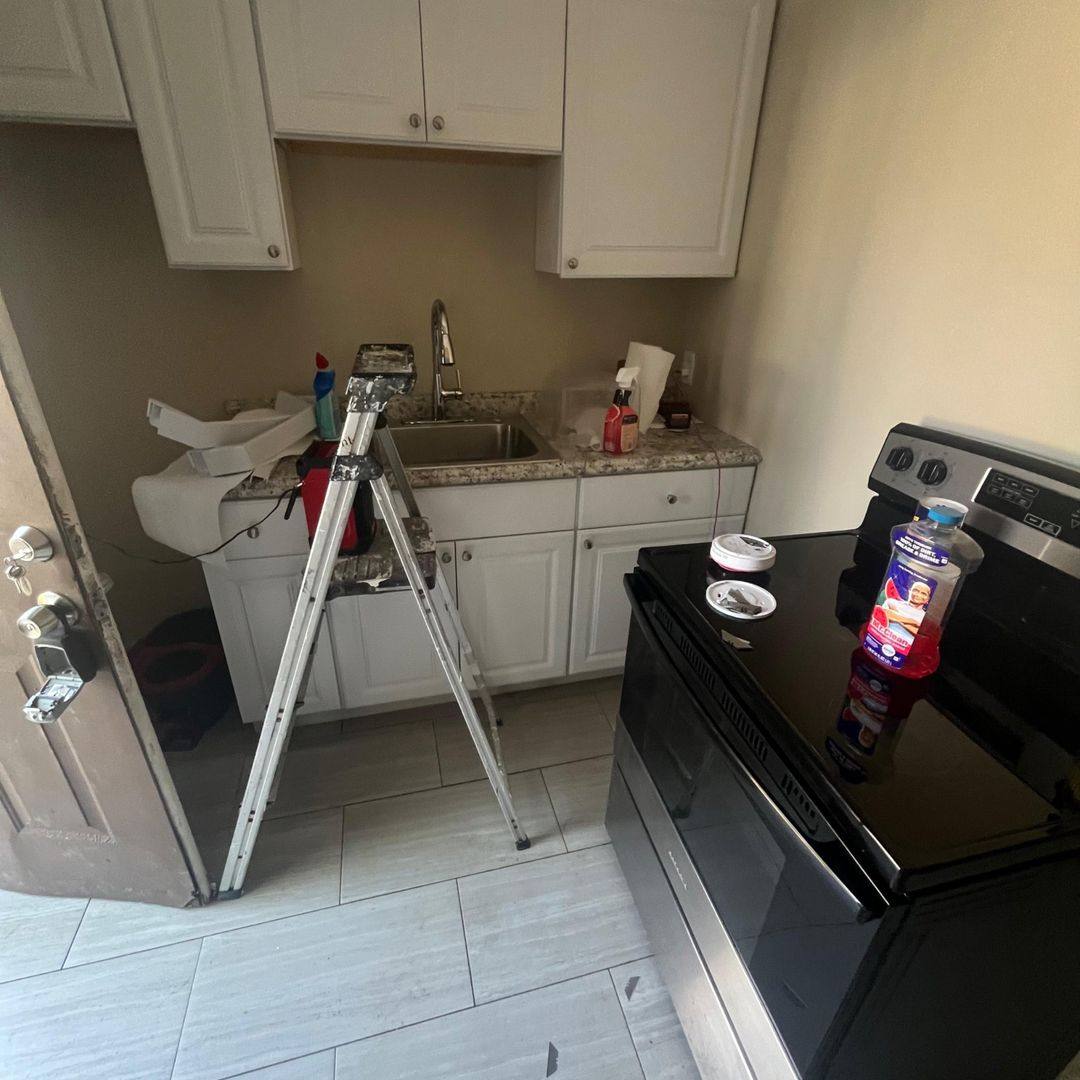 Apartment for rent at 3619 Seminole Ave, Fort Myers, FL 33916