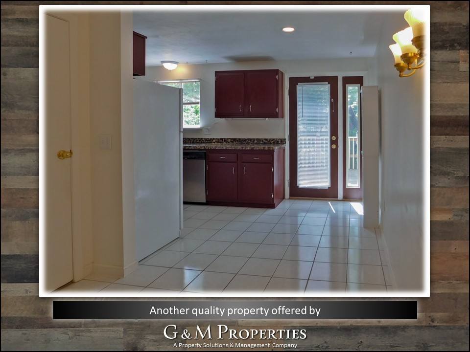 Townhouse for rent at 1074 Mount Hope Ave #G, Rochester, NY 14620