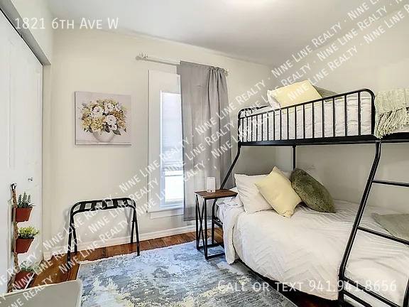 House for rent at 1821 6th Ave W, Bradenton, FL 34205