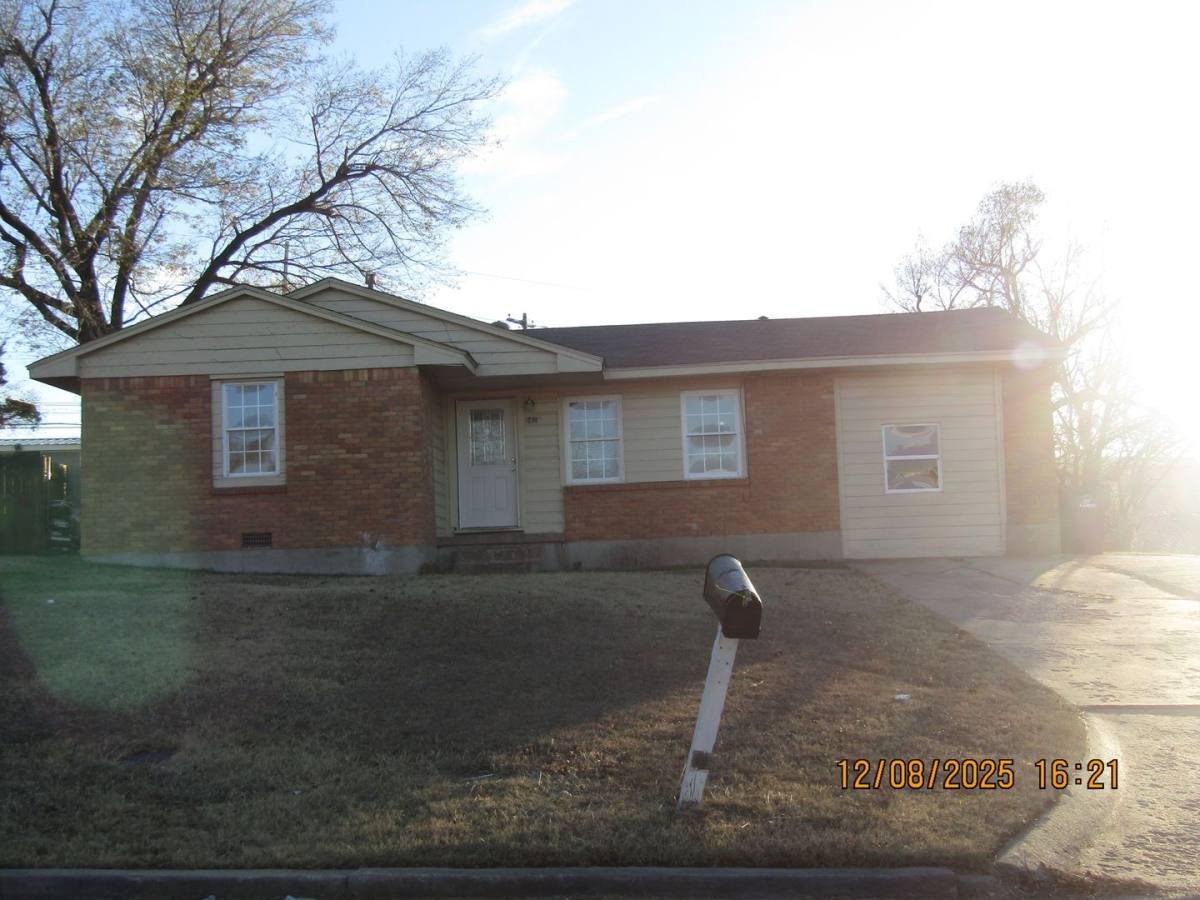 House for rent at 3428 NW Lincoln Ave, Lawton, OK 73505
