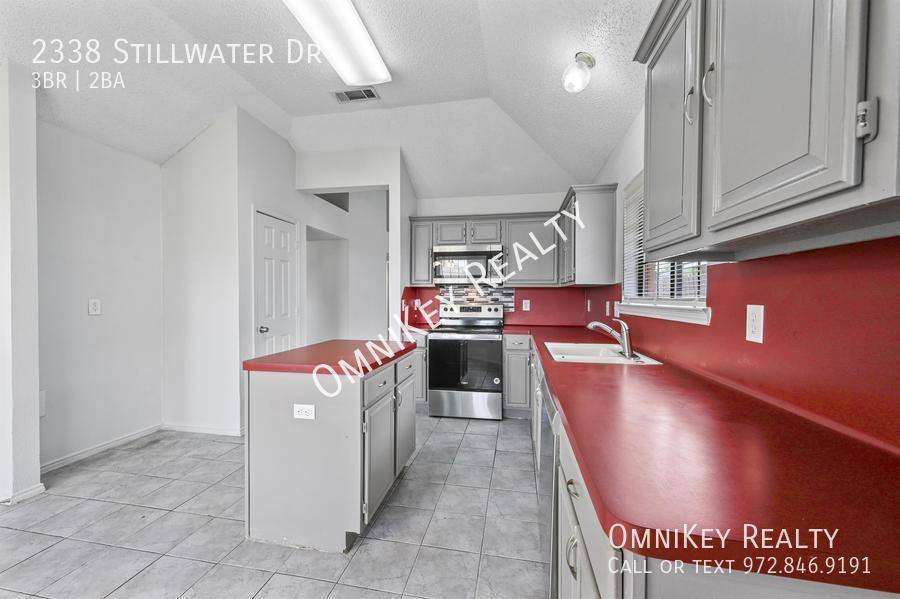 House for rent at 2338 Stillwater Dr, Mesquite, TX 75181