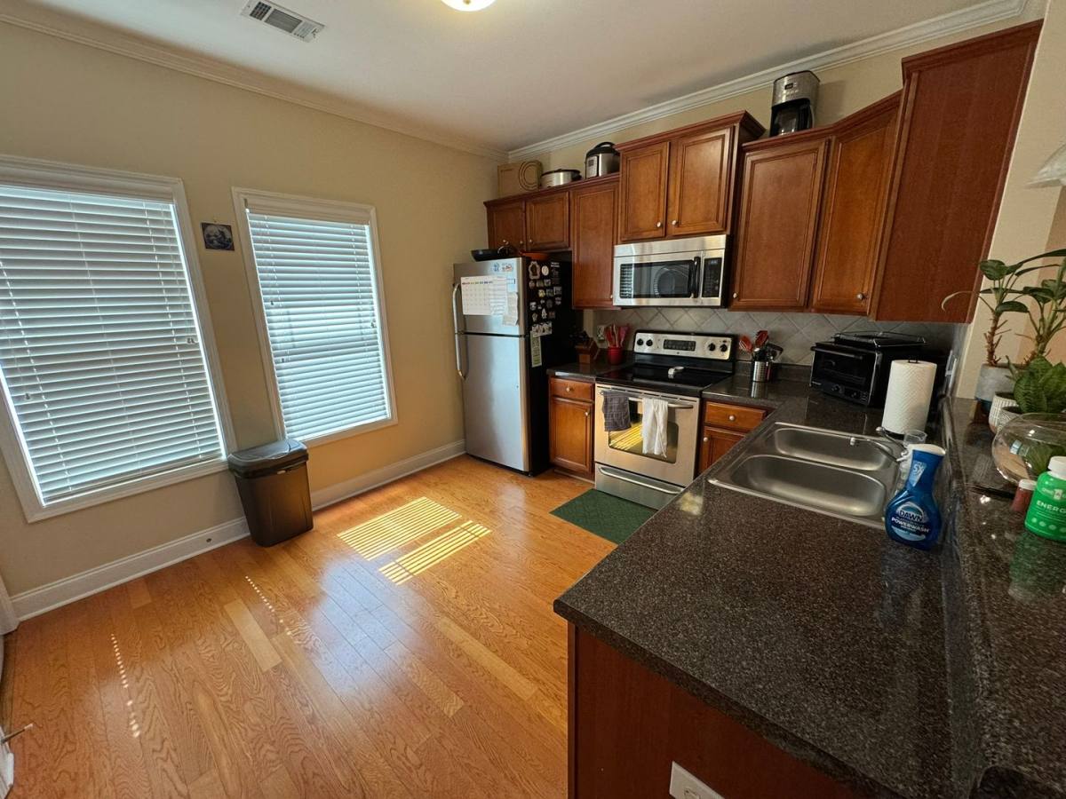 Townhouse for rent at 381 Whitehall Rd, Athens, GA 30605