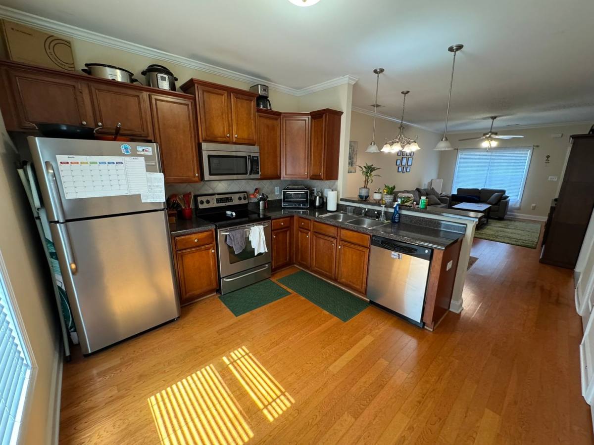 Townhouse for rent at 381 Whitehall Rd, Athens, GA 30605