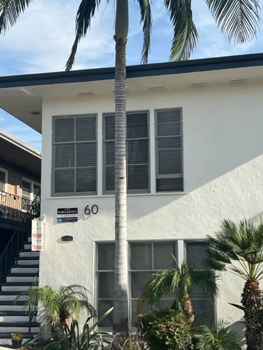Apartment for rent at 60 Belmont Ave, Long Beach, CA 90803