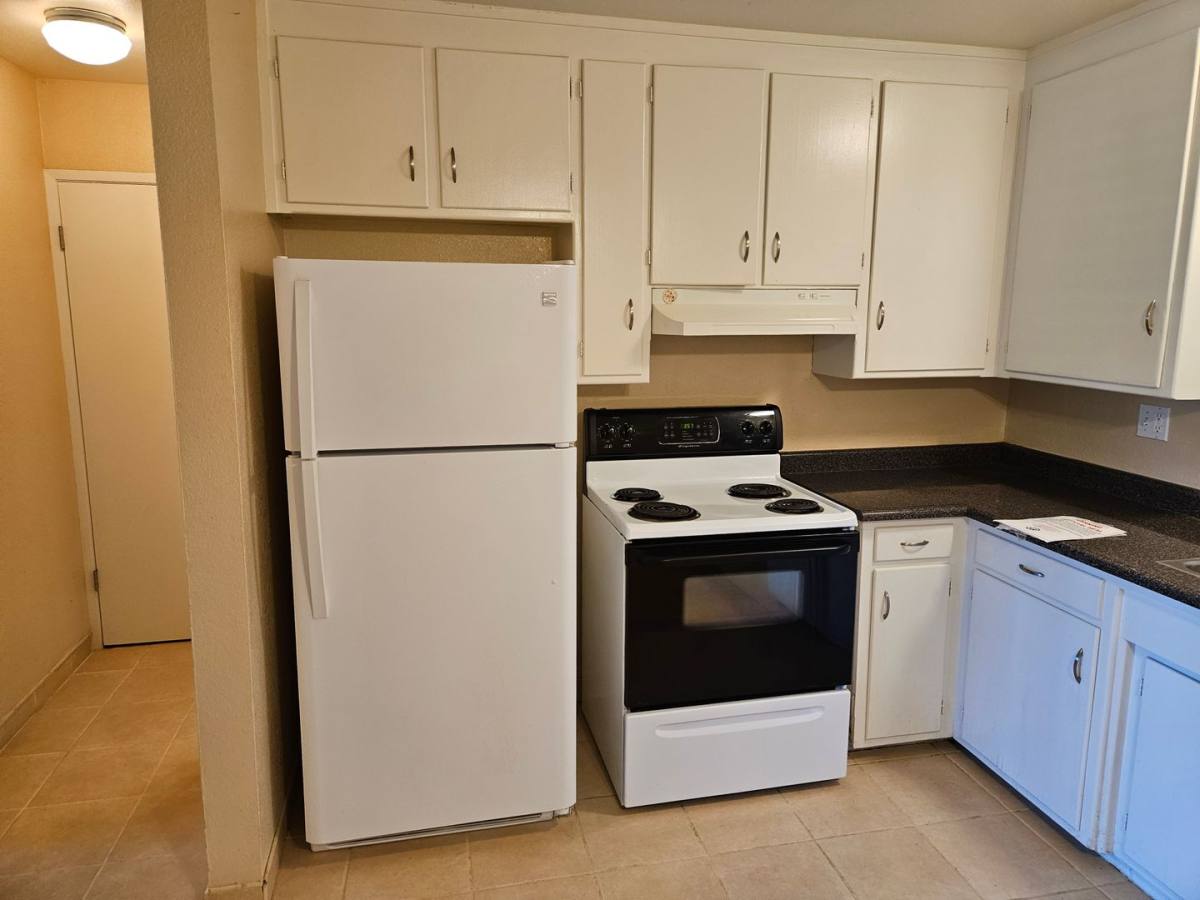 Apartment for rent at 715 Tully Rd, Modesto, CA 95350