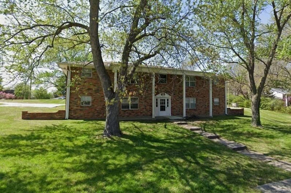 Apartment for rent at 711 Hulen Dr, Columbia, MO 65203