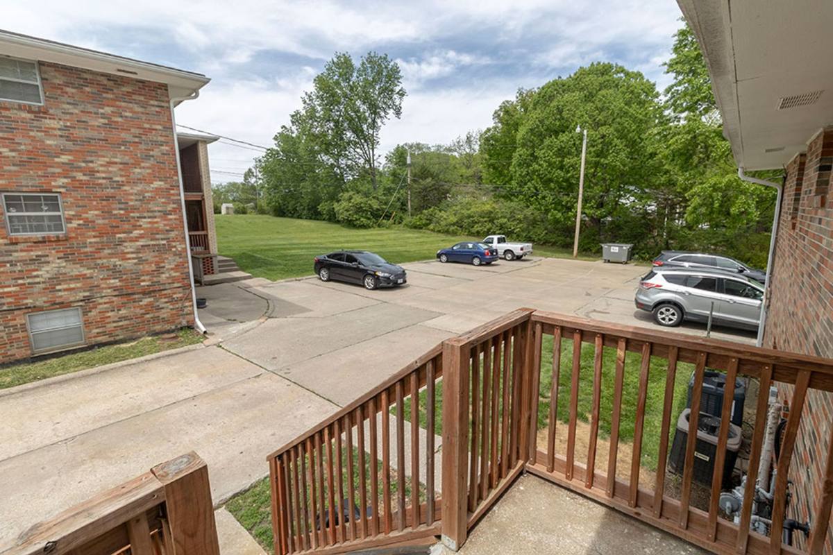 Apartment for rent at 711 Hulen Dr, Columbia, MO 65203