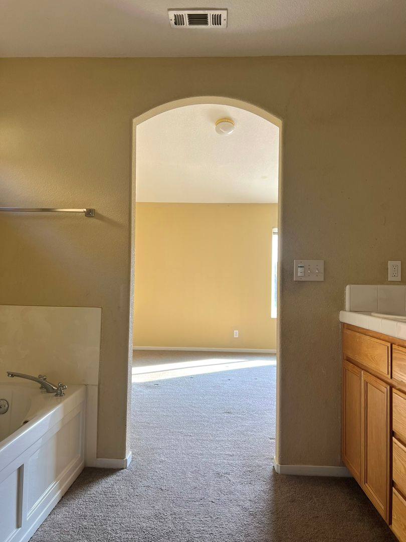 House for rent at 633 Langley, Los Banos, CA 93635