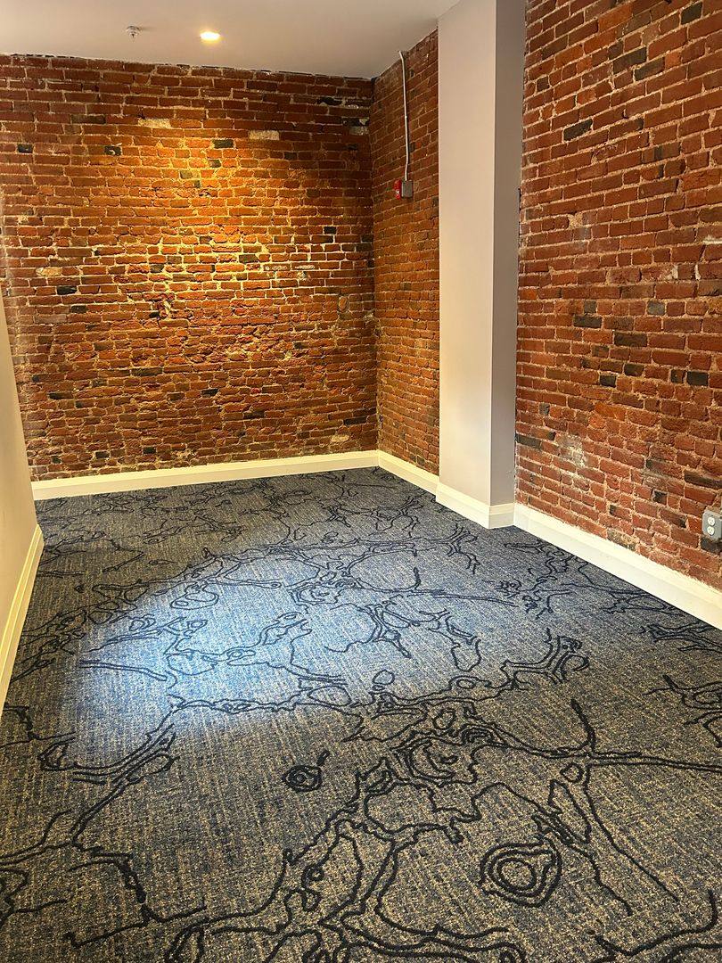 Apartment for rent at 24-30 S Bank St, Philadelphia, PA 19106