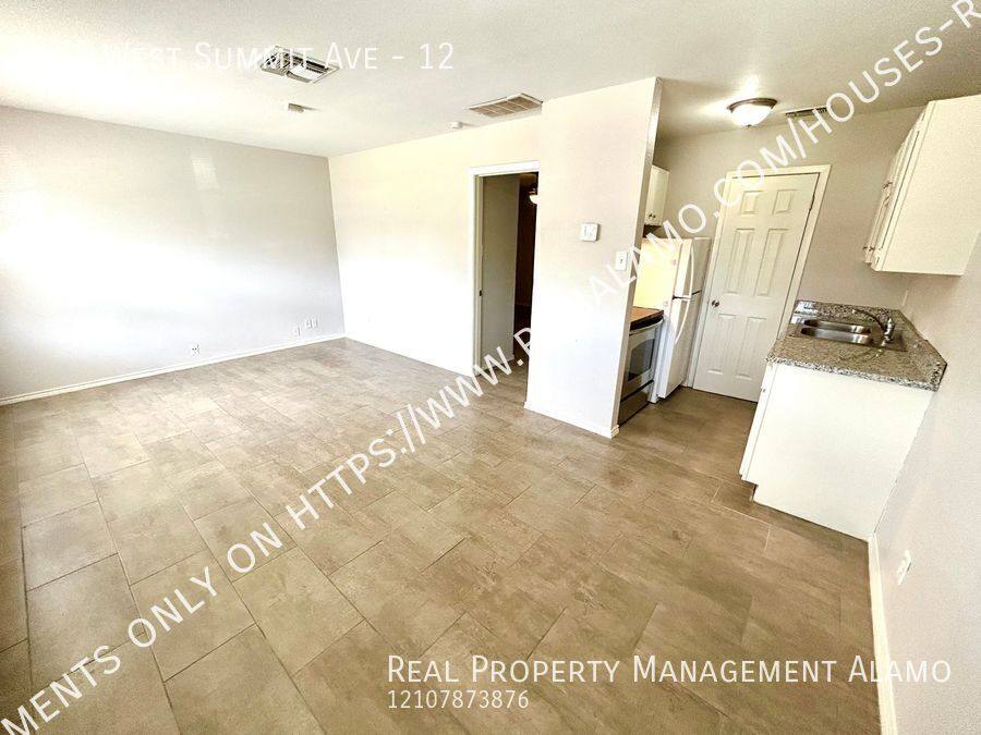 Apartment for rent at 643 W Summit Ave #12, San Antonio, TX 78212