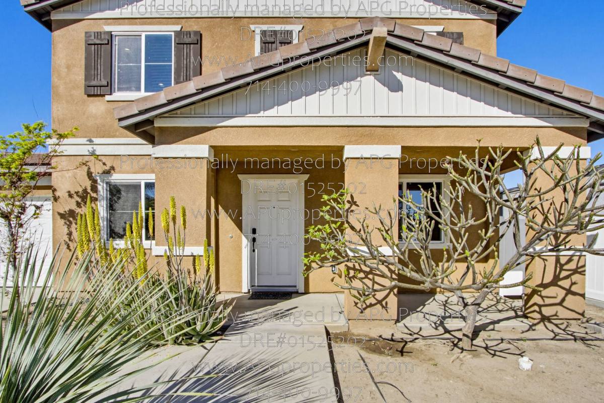 House for rent at 139 Thompson Ave, Fullerton, CA 92833