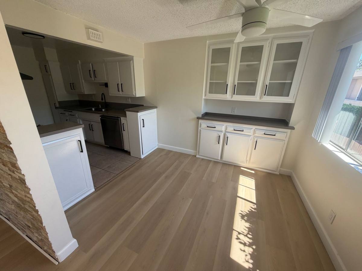 Apartment for rent at 3629 -3635 Vinton Ave, Los Angeles, CA 90034