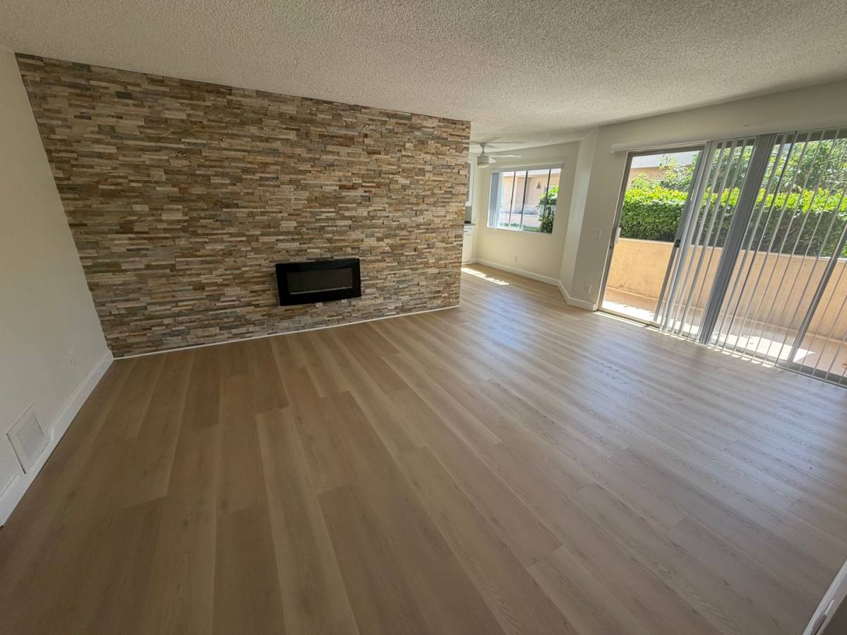Apartment for rent at 3629 -3635 Vinton Ave, Los Angeles, CA 90034
