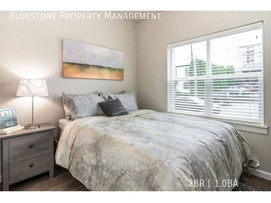 Apartment for rent at 1721 SE Tacoma St #312, Portland, OR 97202