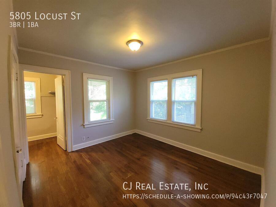 House for rent at 5805 Locust St, Kansas City, MO 64110