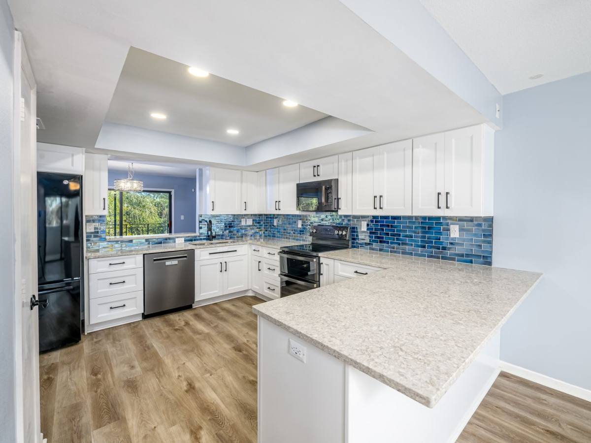 Apartment for rent at 6304 Grand Bahama Circle, Tampa, FL 33615