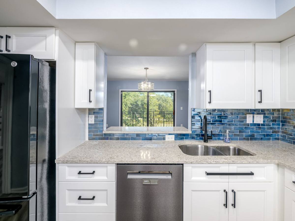 Apartment for rent at 6304 Grand Bahama Circle, Tampa, FL 33615