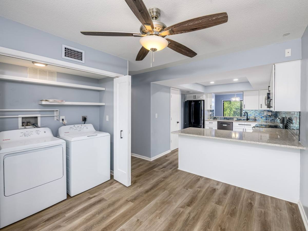 Apartment for rent at 6304 Grand Bahama Circle, Tampa, FL 33615