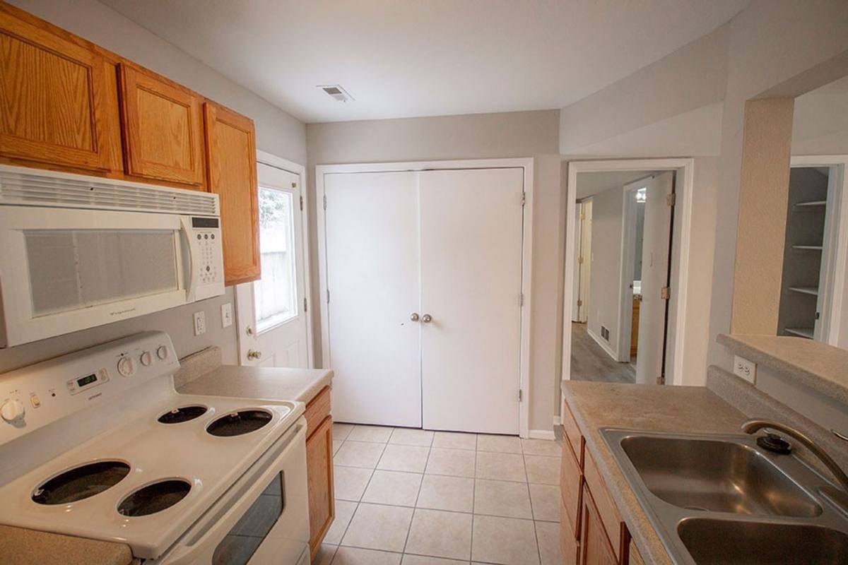 House for rent at 1413 Greensboro Dr, Columbia, MO 65202