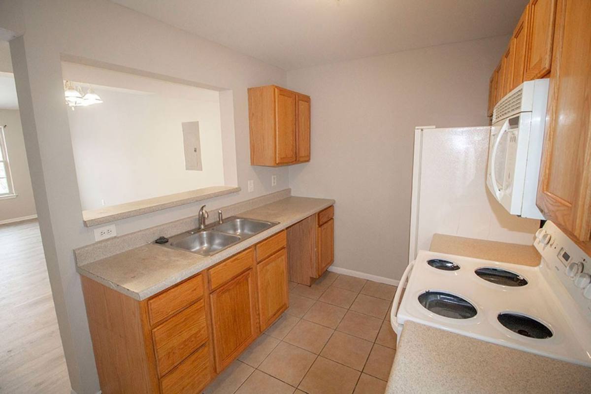 House for rent at 1413 Greensboro Dr, Columbia, MO 65202