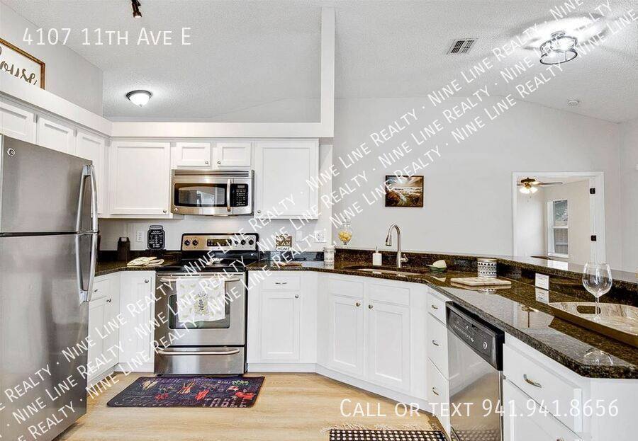 House for rent at 4107 11th Ave E, Bradenton, FL 34208