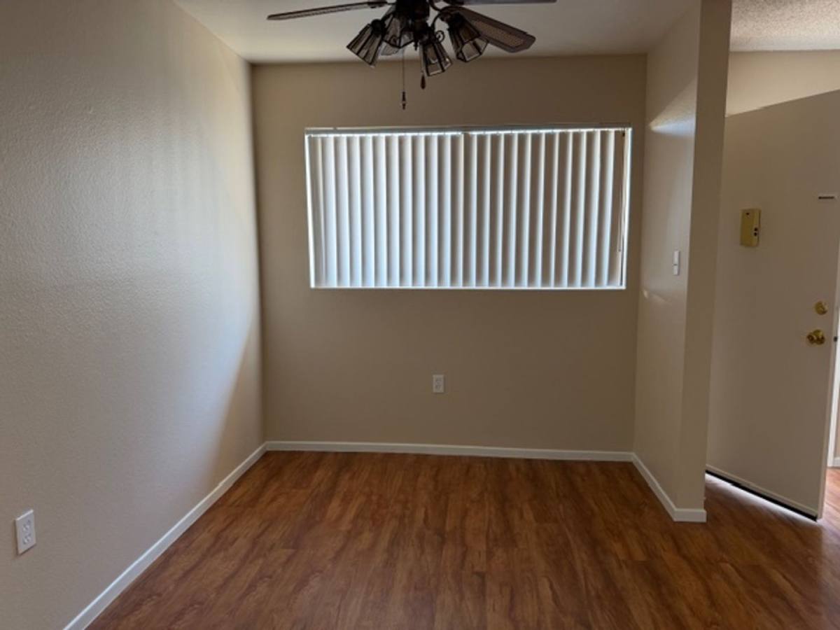 Apartment for rent at 635 E Chestnut, Glendale, CA 91205