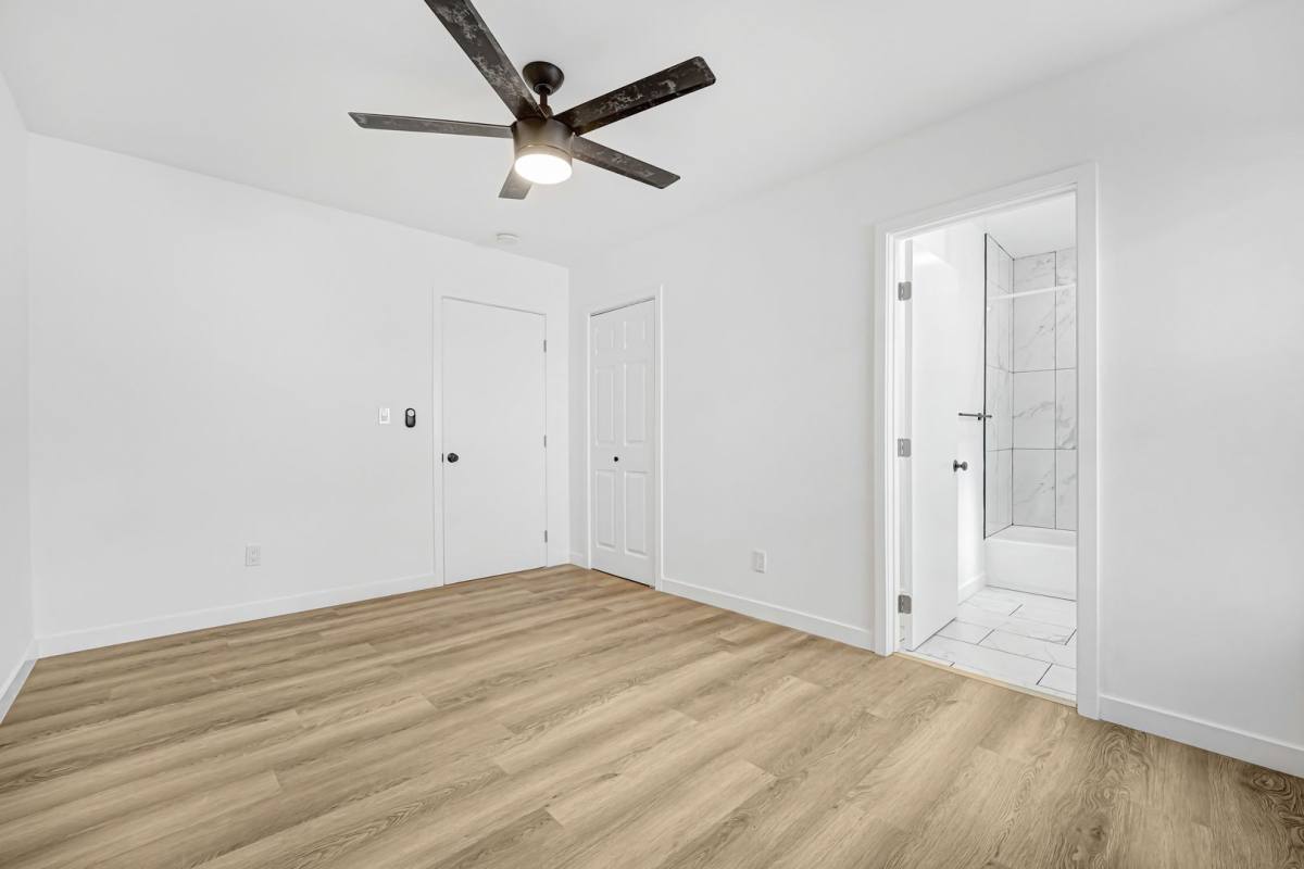 Apartment for rent at 1142 1 2 N Mariposa Ave, Los Angeles, CA 90029