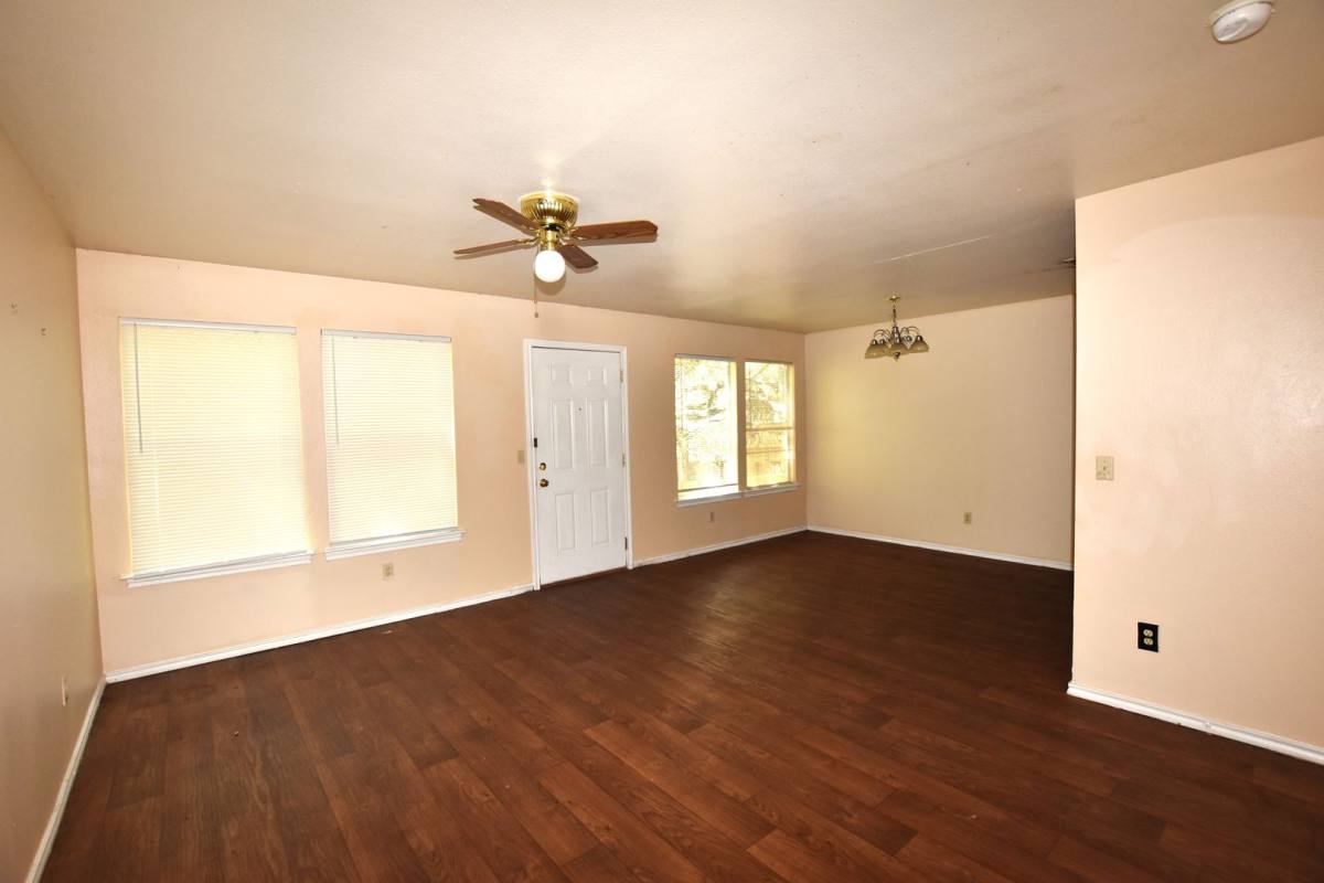 Apartment for rent at 902-904 Sagewod Trail, San Marcos, TX 78666