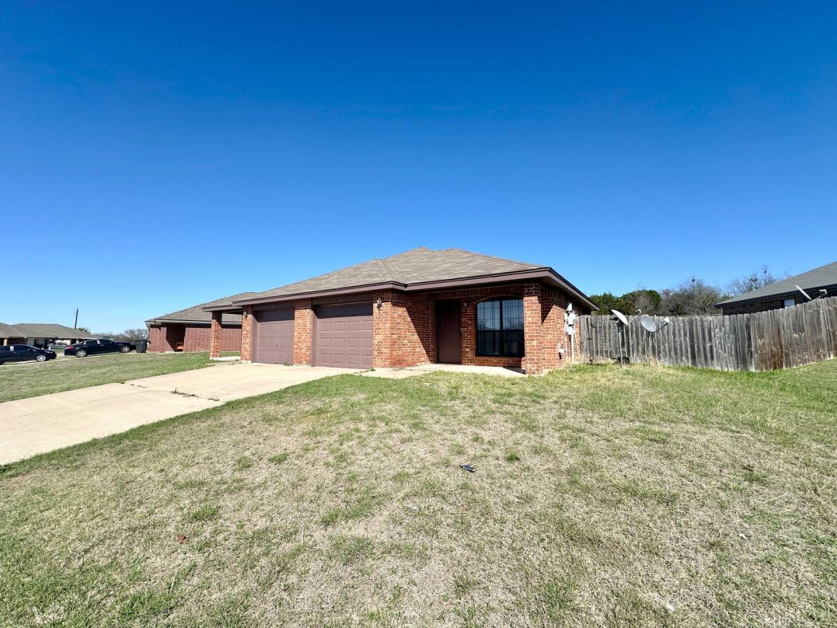 Apartment for rent at 3105 Dannen Court, Killeen, TX 76549