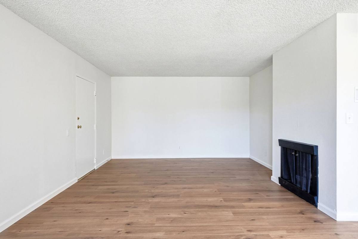 Condo for rent at 497 S El Molino Ave, Pasadena, CA 91101