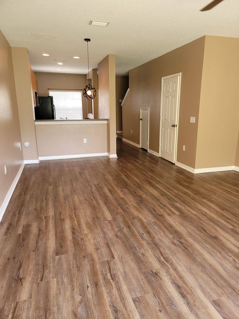 Townhouse for rent at 8533 Gablebend Way, Tampa, FL 33647
