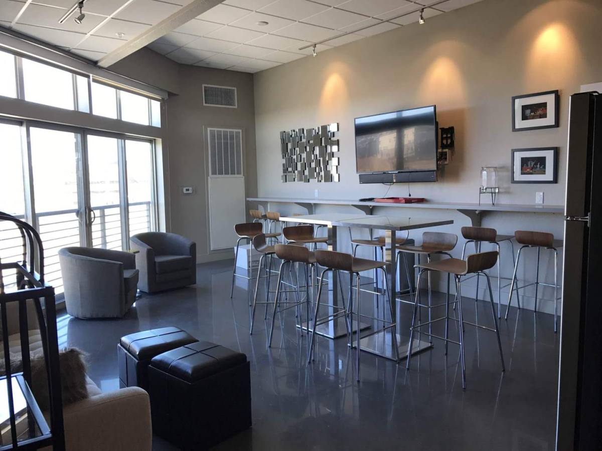 Apartment for rent at 999 S Logan St, Denver, CO 80209