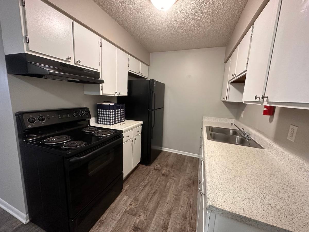 Apartment for rent at 430 W Economy Rd, Morristown, TN 37814