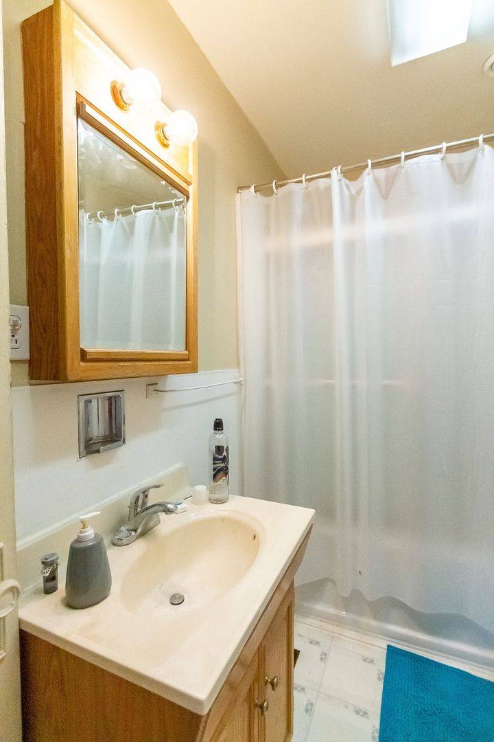 House for rent at 312 S Calvert St, Muncie, IN 47303