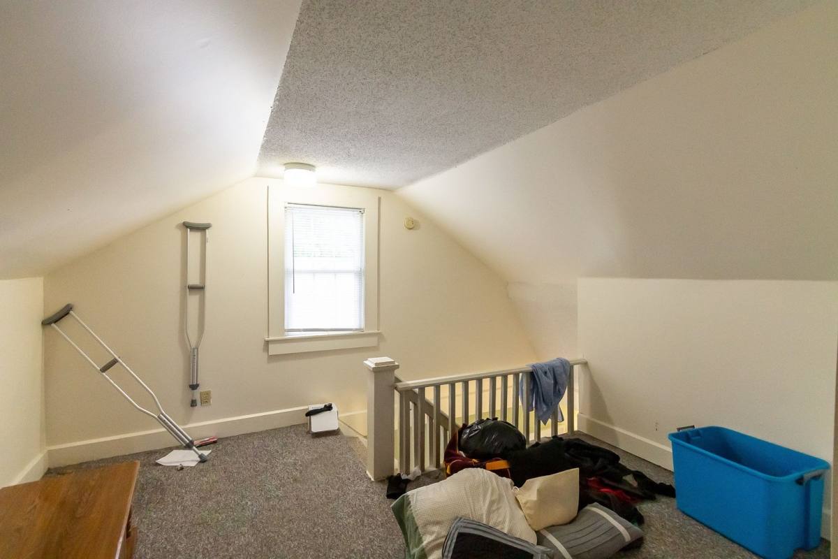 House for rent at 312 S Calvert St, Muncie, IN 47303