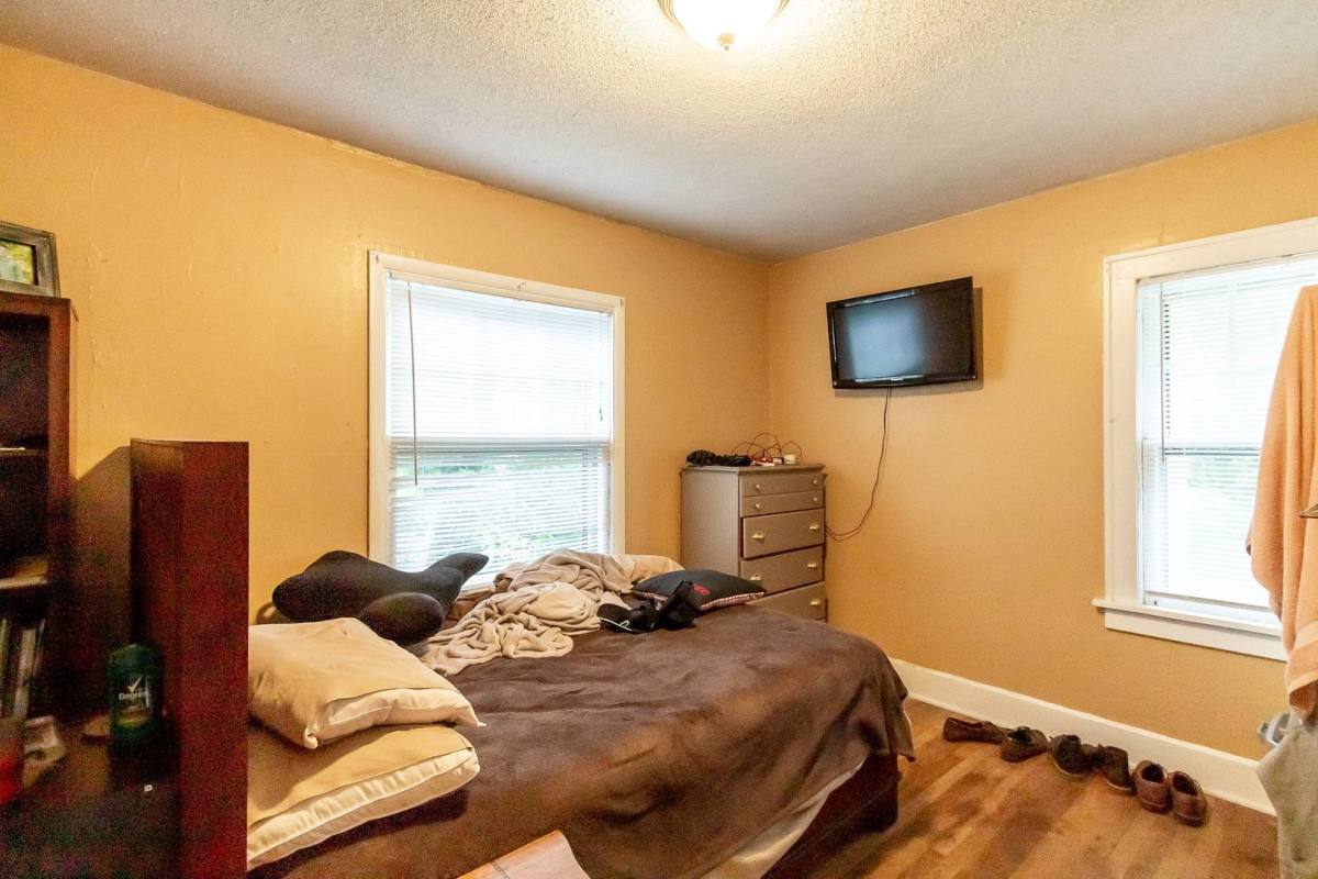 House for rent at 312 S Calvert St, Muncie, IN 47303