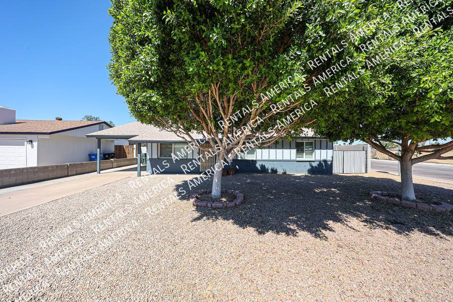 House for rent at 3550 E Voltaire Dr, Phoenix, AZ 85032