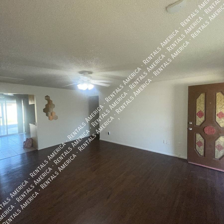 House for rent at 3550 E Voltaire Dr, Phoenix, AZ 85032