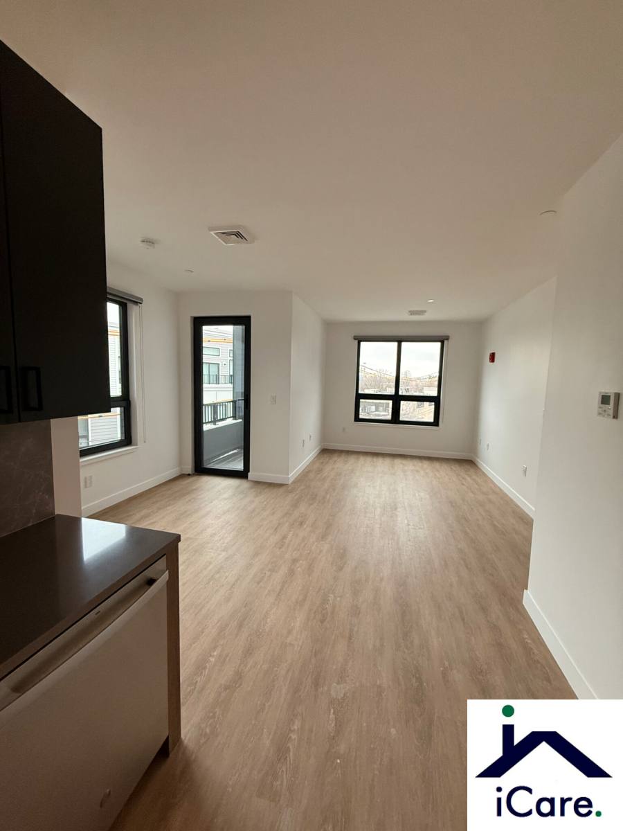 Apartment for rent at 198 Gardner St, West Roxbury, MA 02132