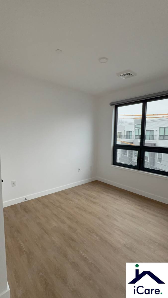 Apartment for rent at 198 Gardner St, West Roxbury, MA 02132