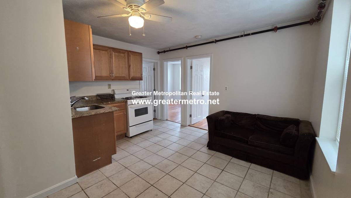 Apartment for rent at 16 Battery St #4R, Boston, MA 02109