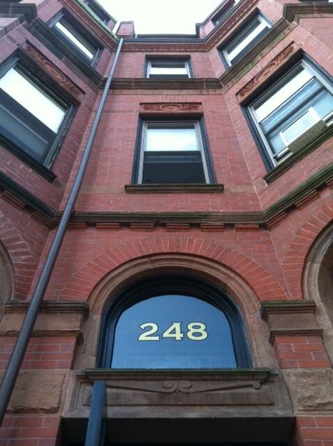 Apartment for rent at 248 Newbury St #6, Boston, MA 02116