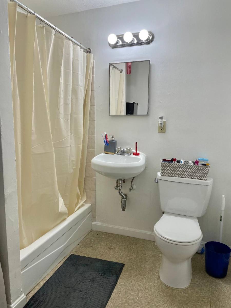 Apartment for rent at 248 Newbury St #6, Boston, MA 02116