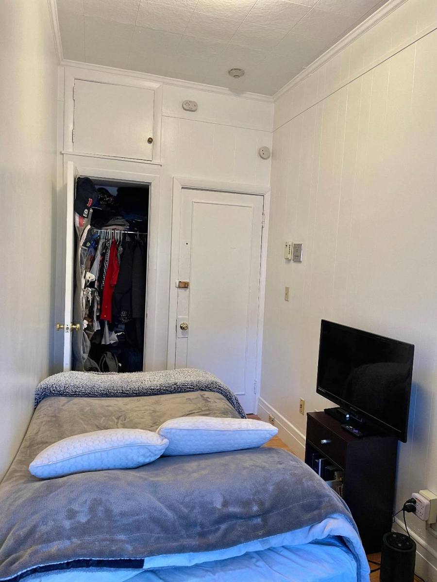 Apartment for rent at 248 Newbury St #6, Boston, MA 02116